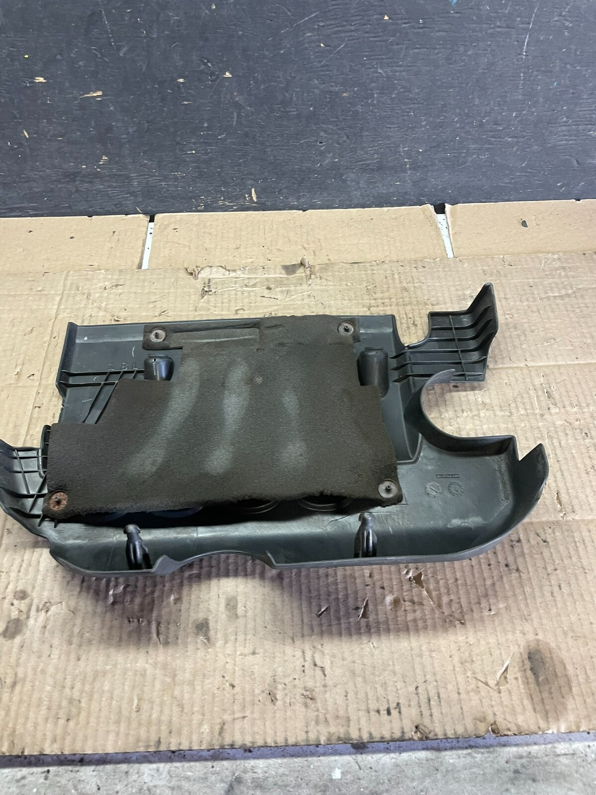 2007 to 2012 Nissan Versa Engine Motor Cover M2696 PS4