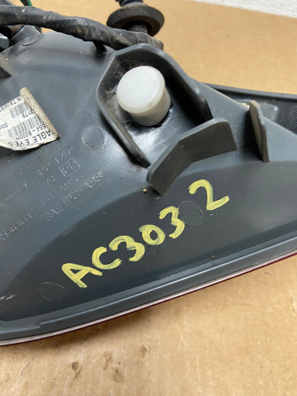 2003 2004 2005 Nissan Murano Right Passenger Rh Side Tail Light AC3032 LK7