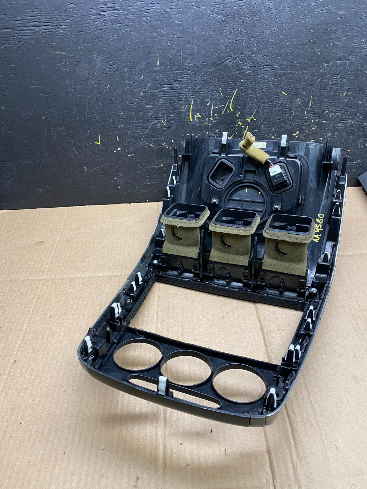 2010 2011 2012 Mazda CX-7 Center Dash Radio Bezel Trim OEM aa4580 DG5