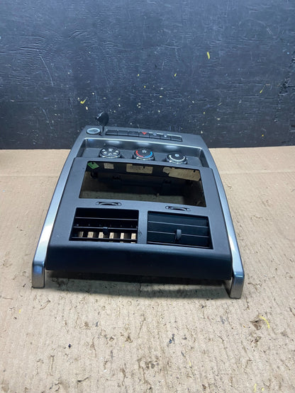 2008 to 2012 Jeep Liberty Dash Climate Temperature Control Radio Bezel Q1083 DG3