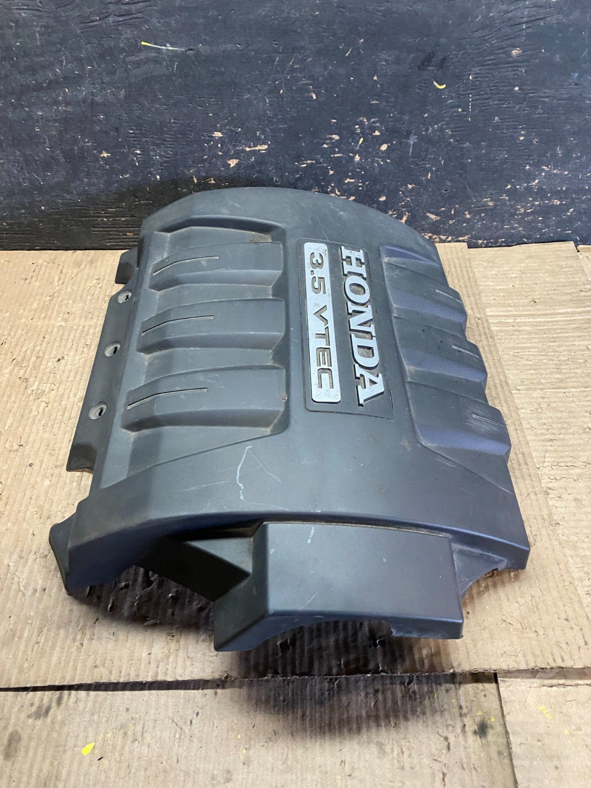 2006 to 2008 Honda Pilot Engine Cover Trim Bezel OEM W6257 DG2