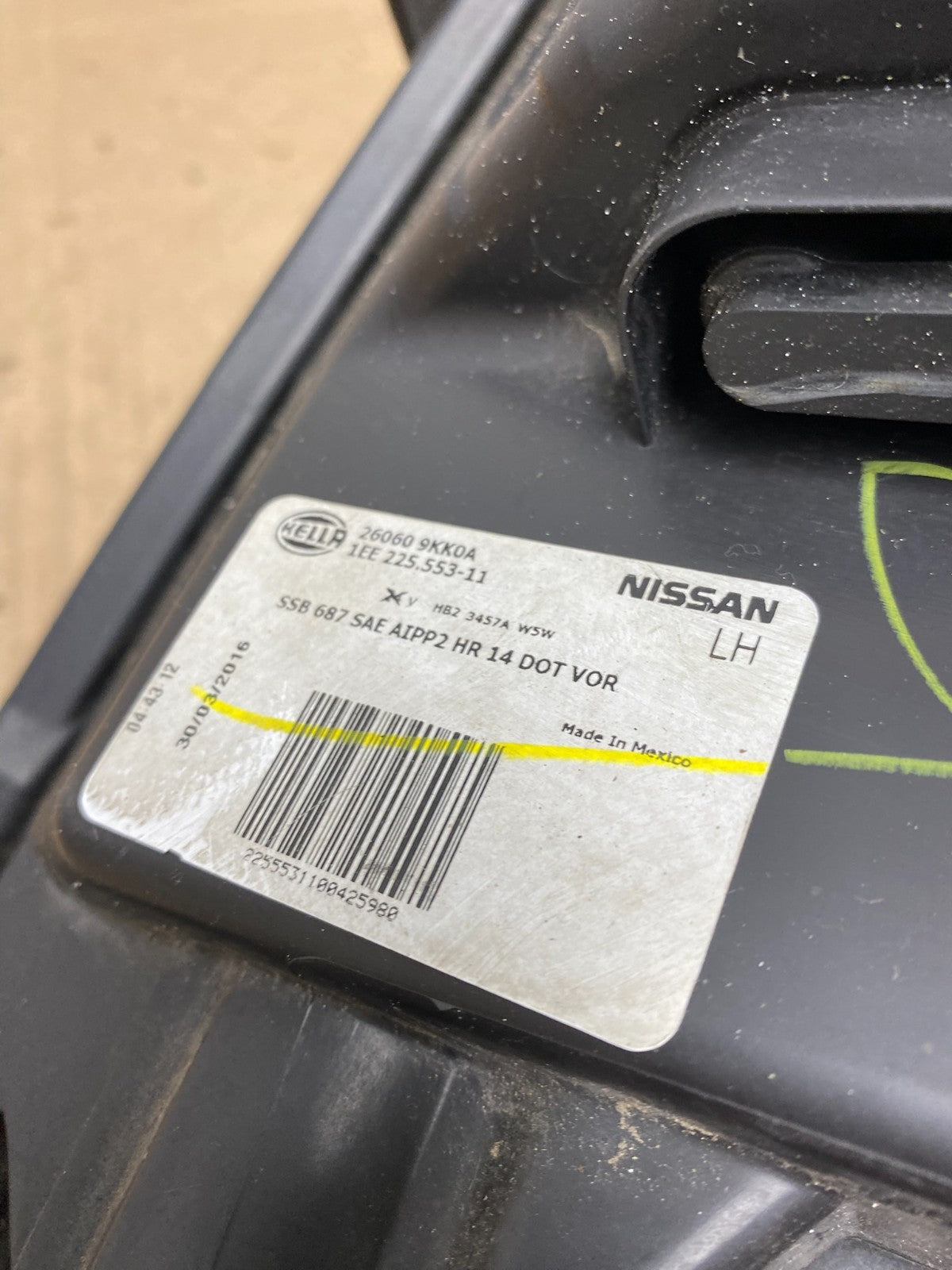 2015 to 2019 Nissan Versa Headlight Left Driver Lh Side AE6506 DW11