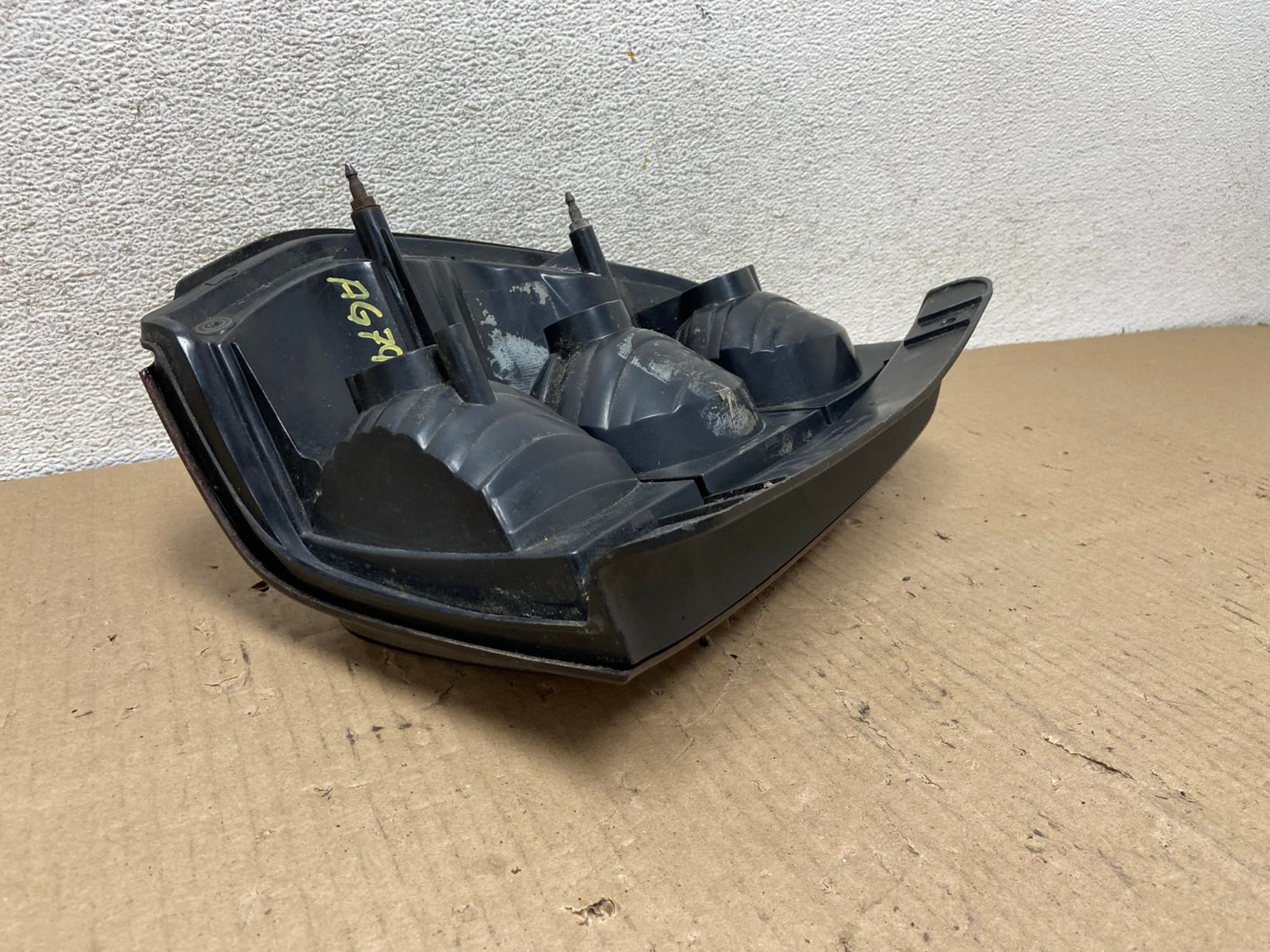 2002 to 2009 Chevrolet Trailblazer Right Passenger Rh Side Tail Light AG7988 LK11