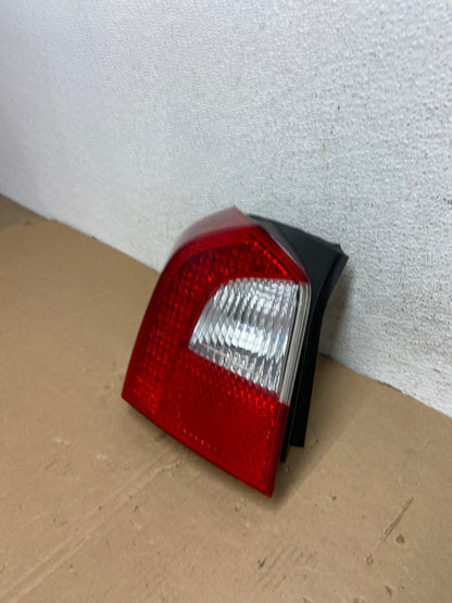 2008 to 2013 Volvo XC70 V70 Left Driver LH Tail Light Lower AD7888 LK1