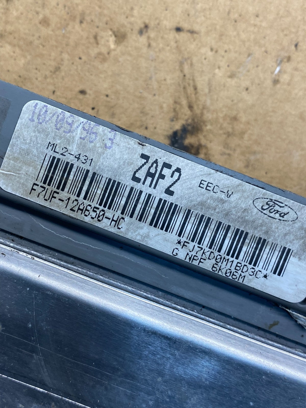 1997 Ford Van E150 E250 Engine Control Module Unit ECU ECM AJ0004 DW2