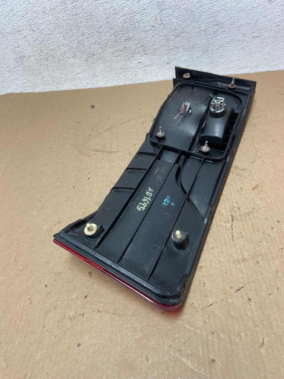 2002 2003 2004 Honda Odyssey Left Driver LH Side Tail Light Inner AD7695 LK6