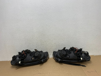 2004 to 2006 Hyundai Elantra Left+Right Set Halogen Headlights AG4086 DW7