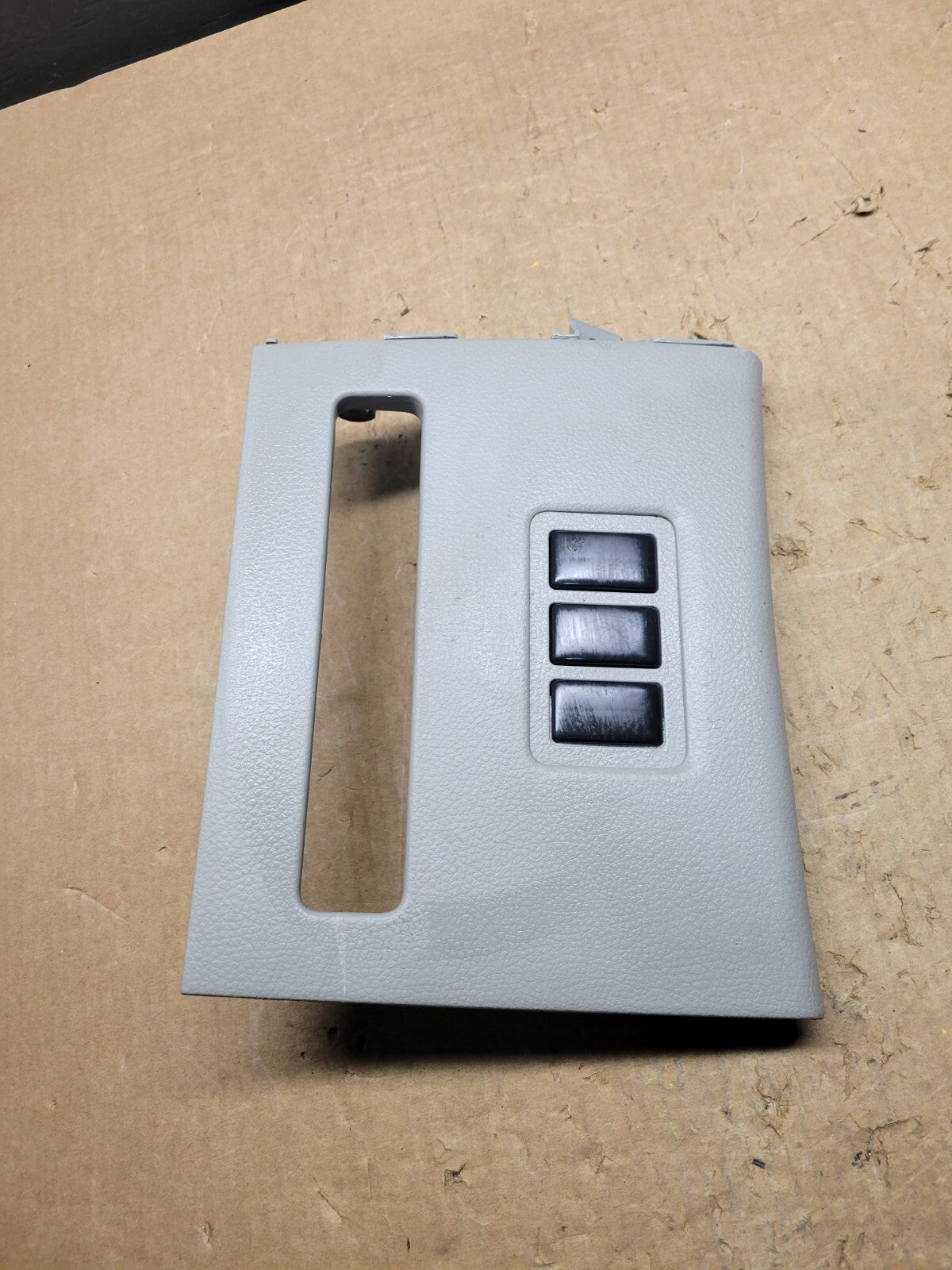 2011 to 2018 Nissan  Quest Dashboard Trim Cover Panel 68104-1JA0A H7934 DG10