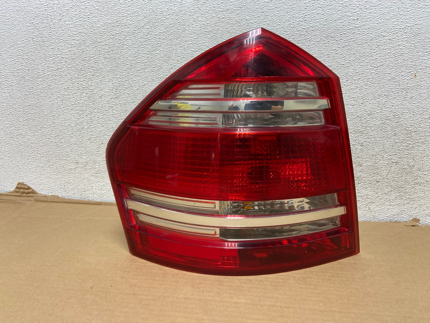 2007 to 2009 Mercedes GL-Class GL450 Left Driver LH Tail Light AG9135 LK0