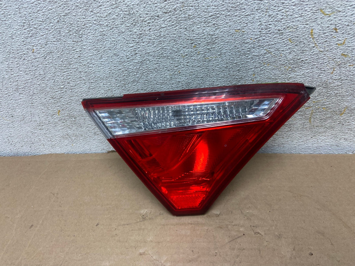 2015 - 2017 Toyota Camry Left Driver LH Side Tail Light Inner AH9415 LK0