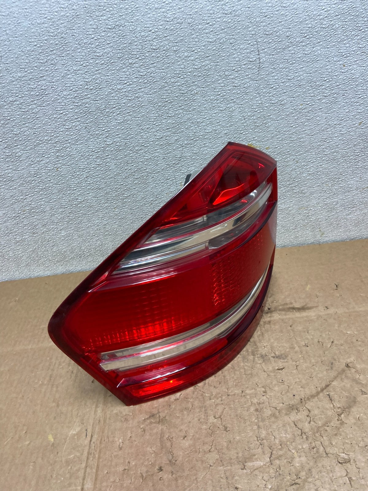 2007 to 2009 Mercedes GL-Class GL450 Left Driver LH Tail Light OEM Y8989 DW2