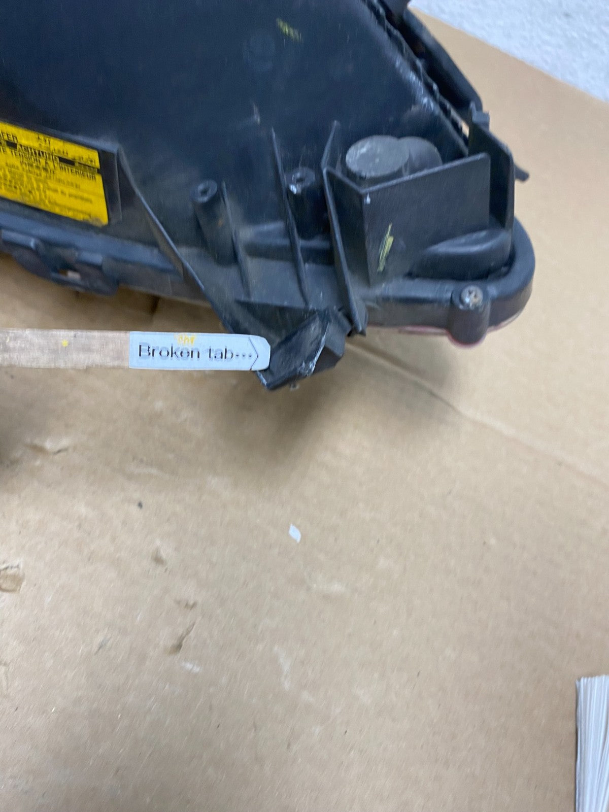 2004 - 2005 Toyota Prius Right Passenger RH Side Headlight Xenon Hid AD3887 DW5