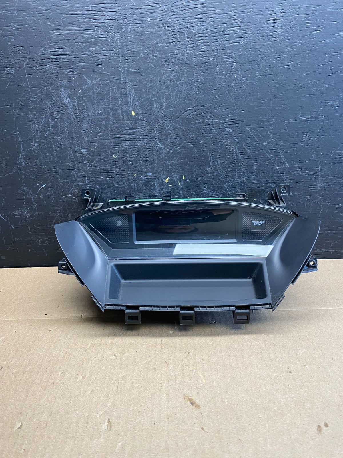 2009 to 2012 Honda Pilot Information Display Screen AC6252 DG0
