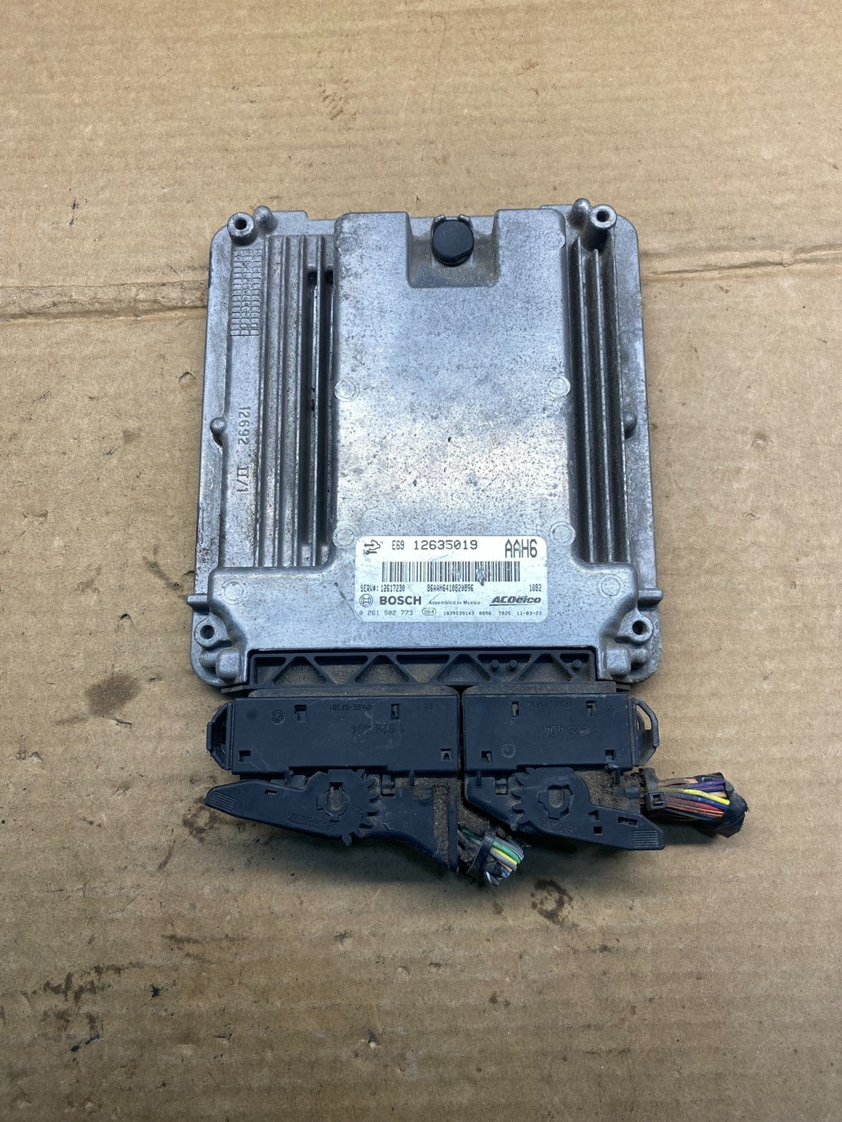 2010 2011 GMC Acadia Traverse Engine Control Module ECM ECU 12635019 AD3478 DG0