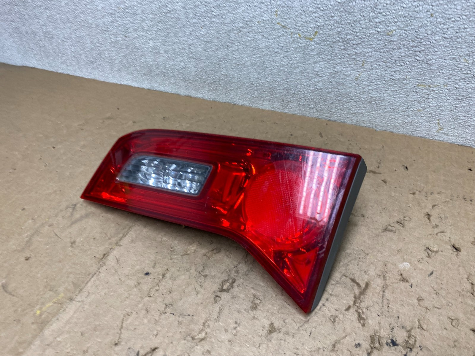 2007 2008 2009 Acura Rdx Right Passenger Side RH Inner Tail Light Oem X2546 DW1