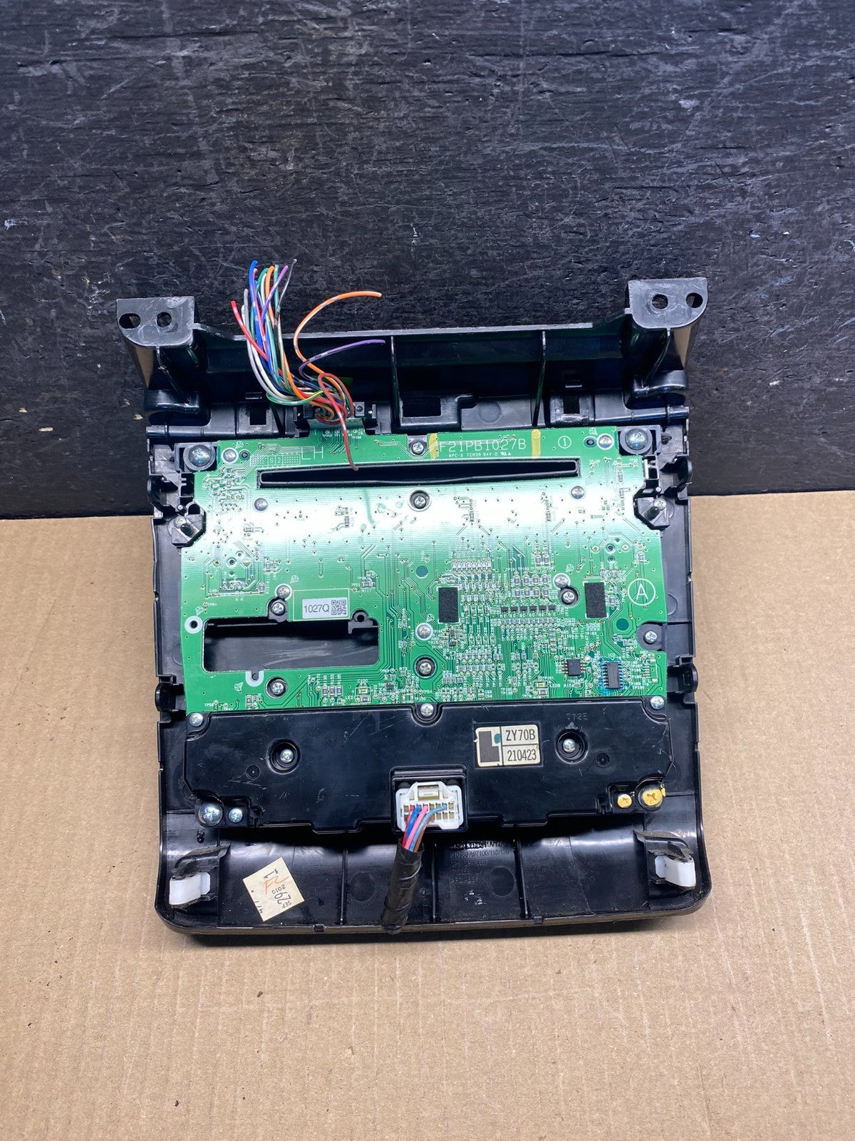 2009 - 2014 Nissan Maxima Radio Panel Climate Control Bezel Trim AG3909 DW2