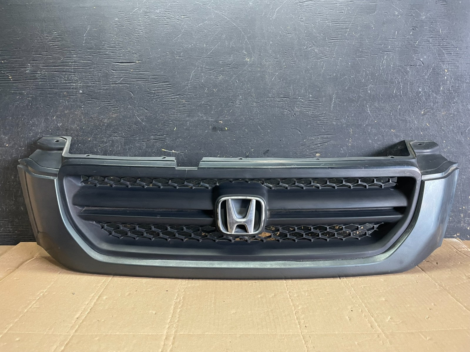 2003 2004 2005 Honda Pilot Front Upper Grill Grille Oem AA8842 DG0