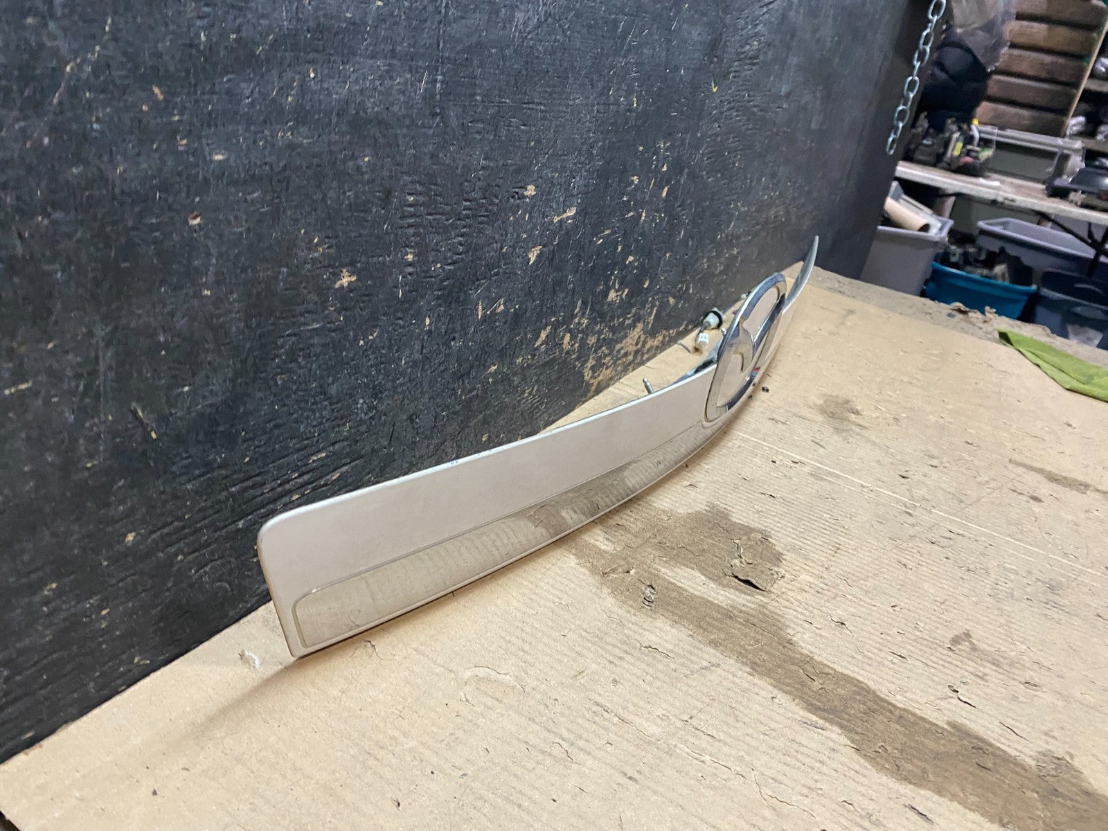 2007-2014 Mazda CX-9 Trunk Lid Garnish Panel Molding Trim W/O Camera X3323 DG2