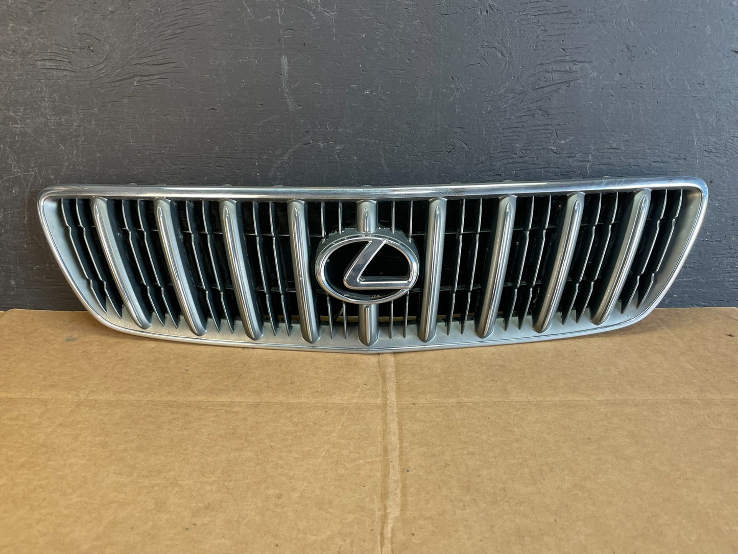 1999 to 2003 Lexus RX300 Front Upper Grill Grille ae0829 DG0