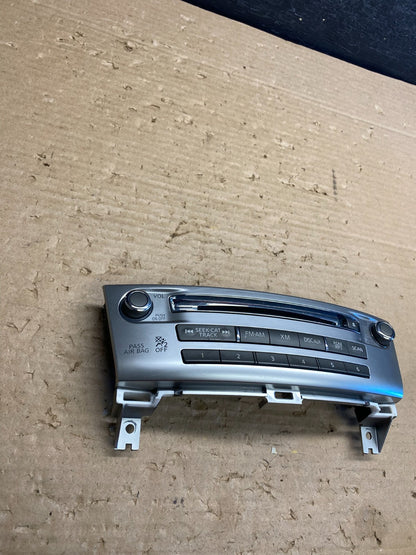2013 2015 Infiniti JX35 Dashboard Center Radio AM/FM CD Player AG8382 DG1