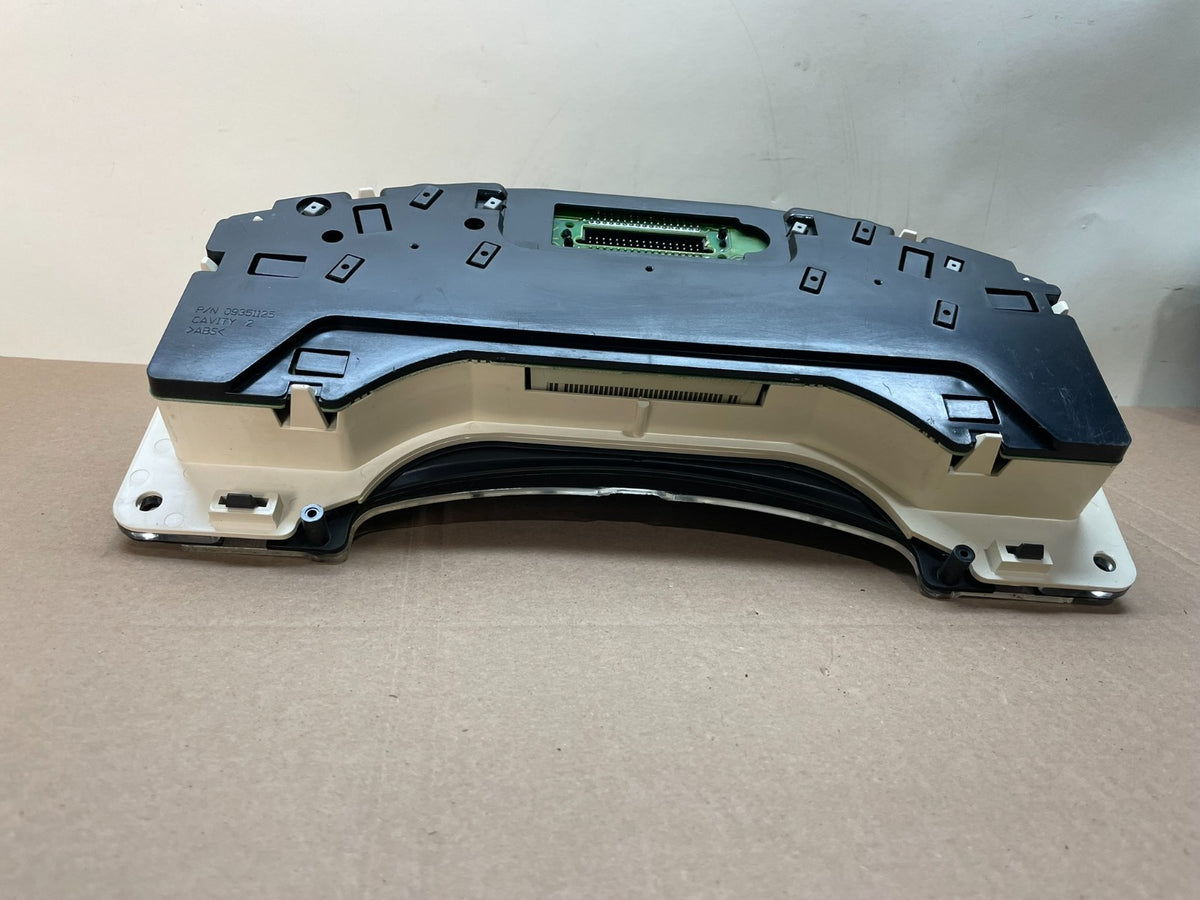2001 to 2002 Chevrolet Express Speedometer Cluster Gauge AJ0875 DW7