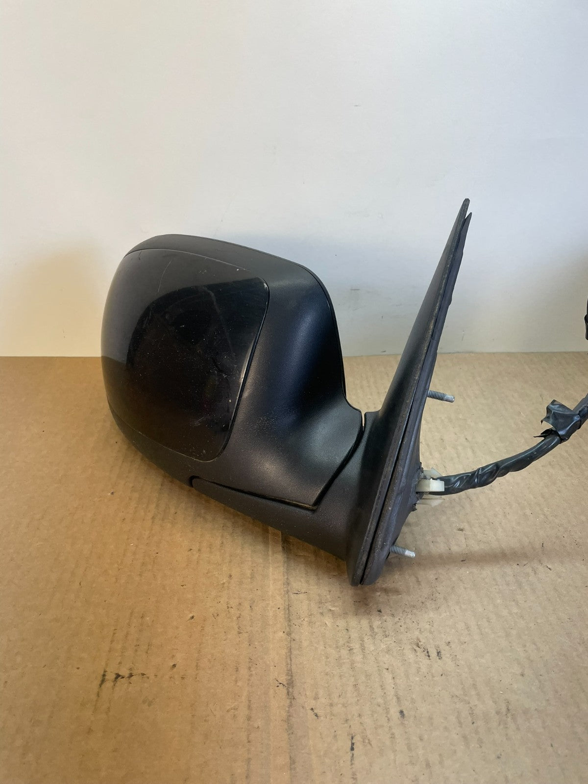 2003 to 2006 Gmc Yukon Right Passenger Turn Signal View Door Mirror AF5566 DG1