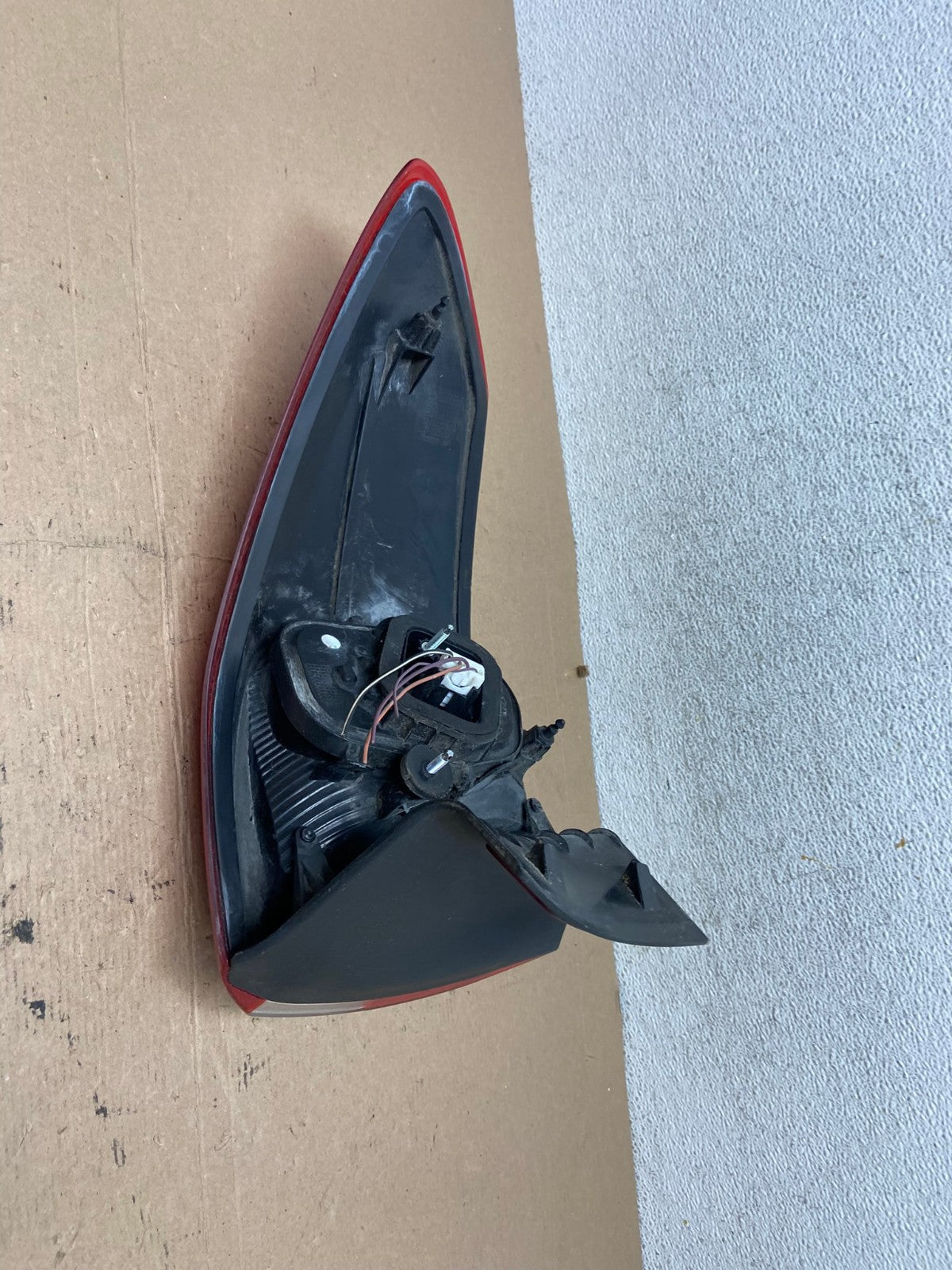 2013 to 2016 Ford C-Max Left Driver Side Tail light AF4685 LK3