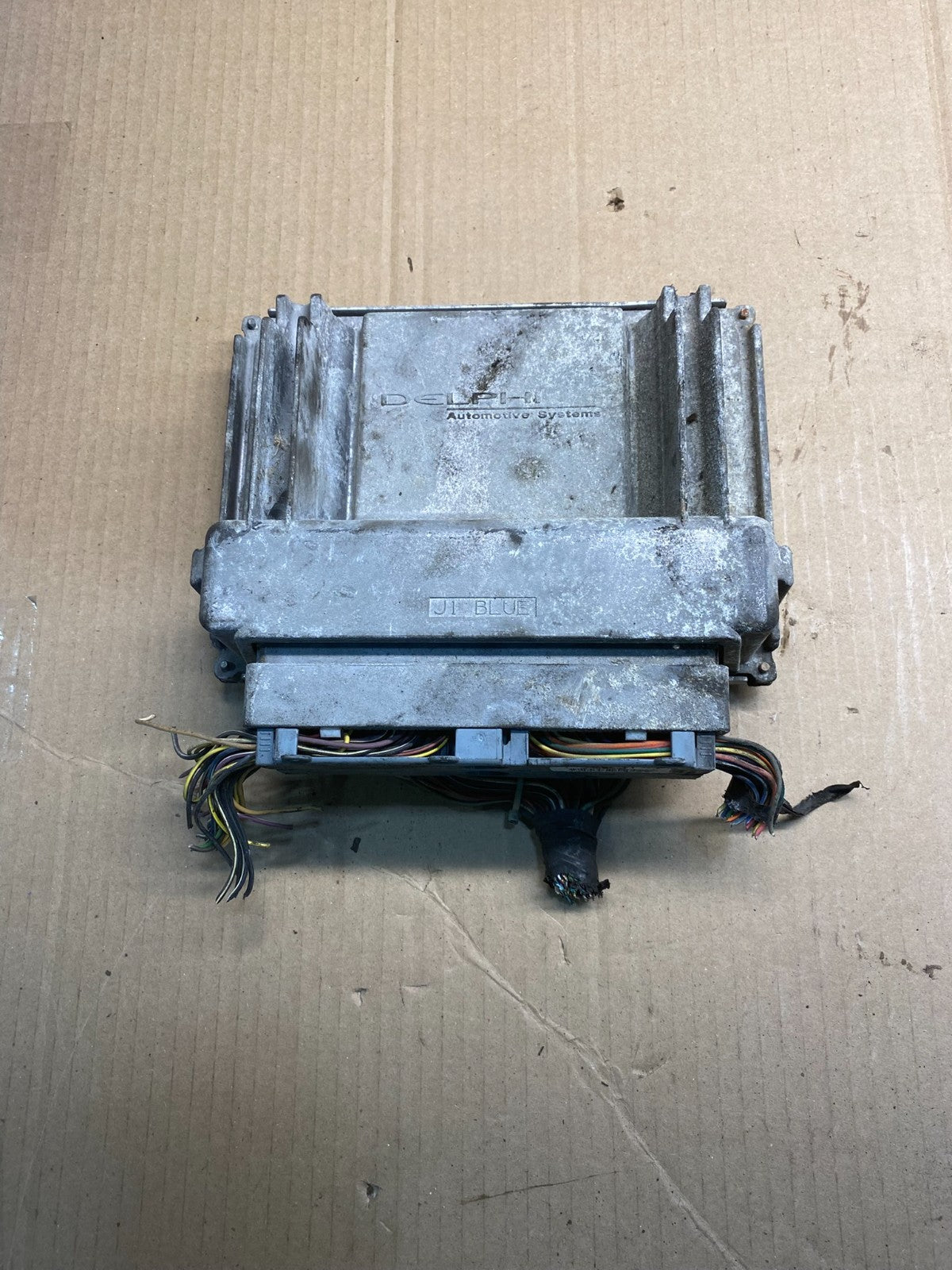 2003-2006 Chevrolet Tahoe Silverado Engine Control 12576106 ECM ECU AC0860 DG1