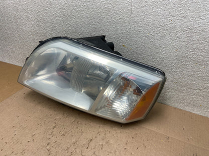 2004 - 2008 Mitsubishi Endeavor Headlight Left Driver Lh Side OEM Z6353 DW1