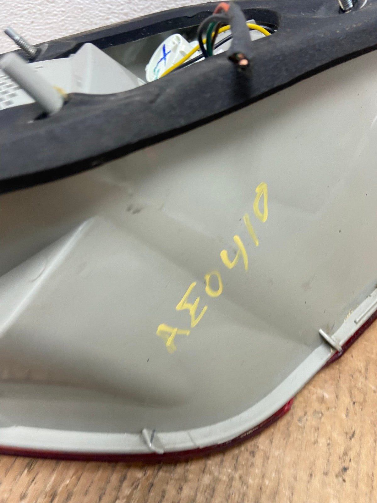 2011 2012 2013 Hyundai Sonata Right Passenger RH Tail Light AE0410 LK7