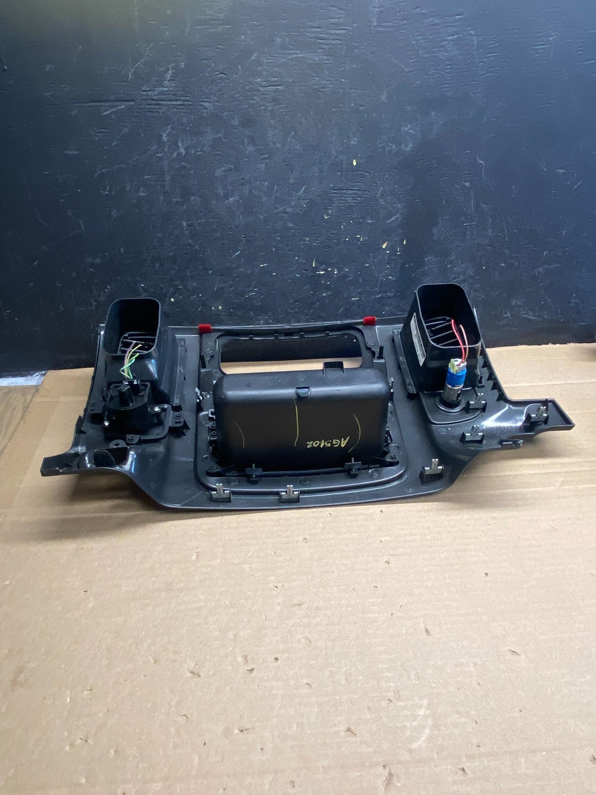 2002 to 2005 Dodge Ram Radio Climate Control Dash Air Vent Bezel Trim AG5102 DG3