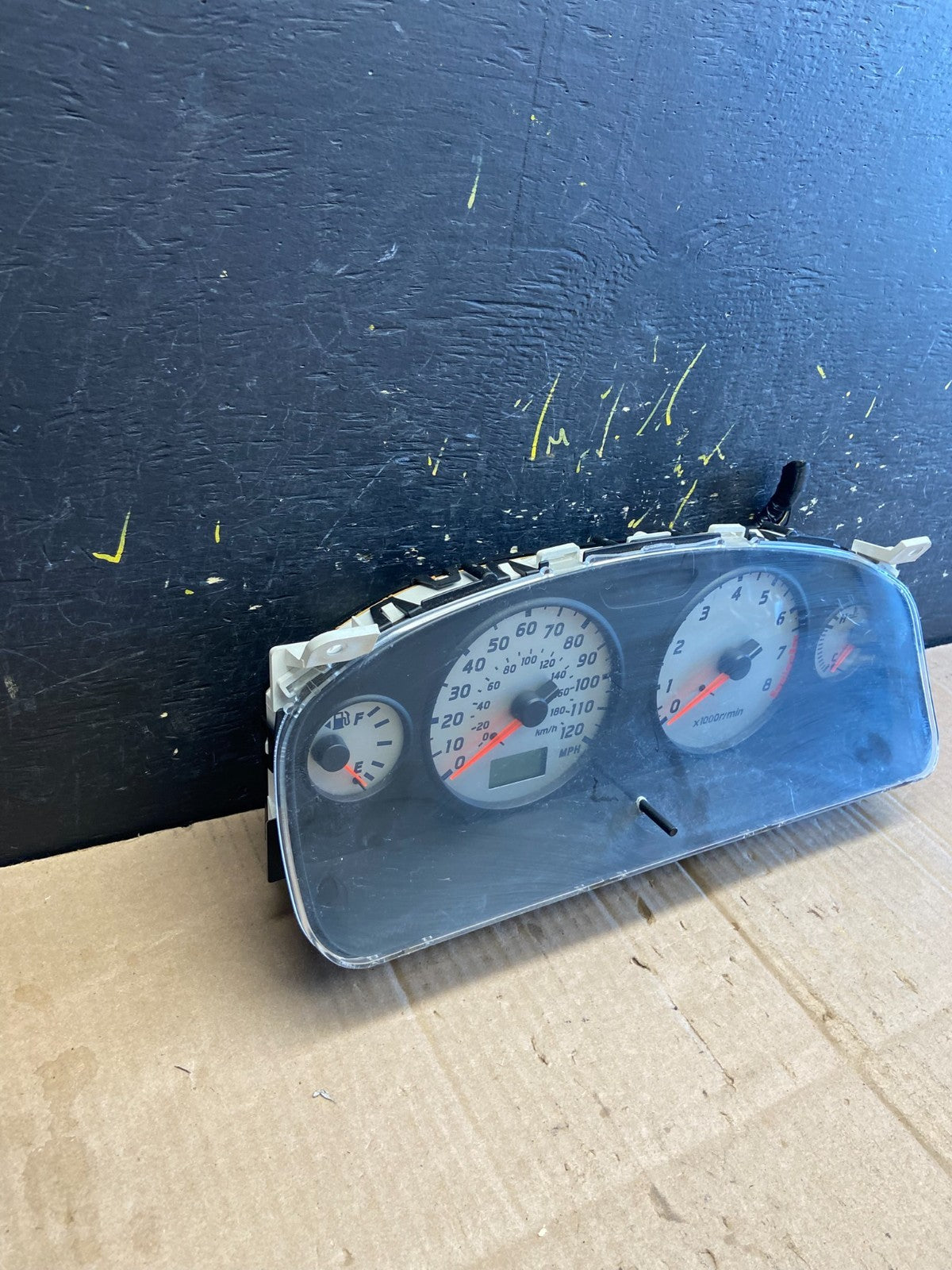 2000 Nissan Pathfinder Speedometer Cluster Gauge OEM aa8057 DG1