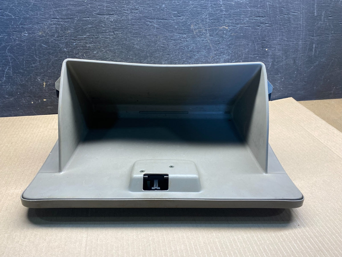 2003 - 2006 Suzuki XL-7 Right Passenger Side Glove Box AI5304 DG4