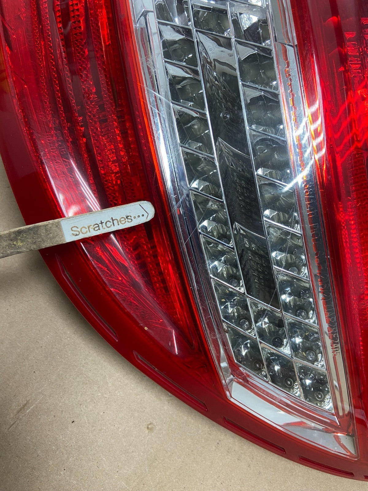 2008 - 2011 Mercedes C-Class Right Passenger RH LED Tail Light AG6608 DW3