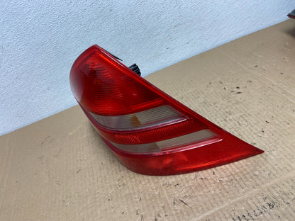 1997 - 2000 Mercedes Benz SLK SLK230 Right Passenger Tail Light AC3966 DW1
