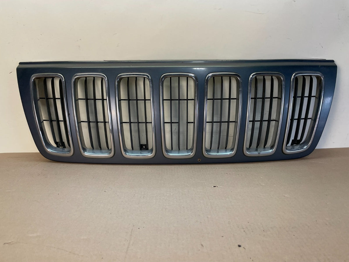 1999 to 2003 Jeep Grand Cherokee Front Upper Grill Grille AI3911 DG0