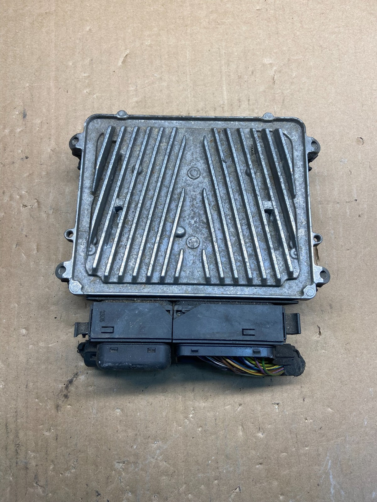 2006 to 2009 Mercedes E350 C350 Engine Computer Module ECM ECU AG1474 DW1