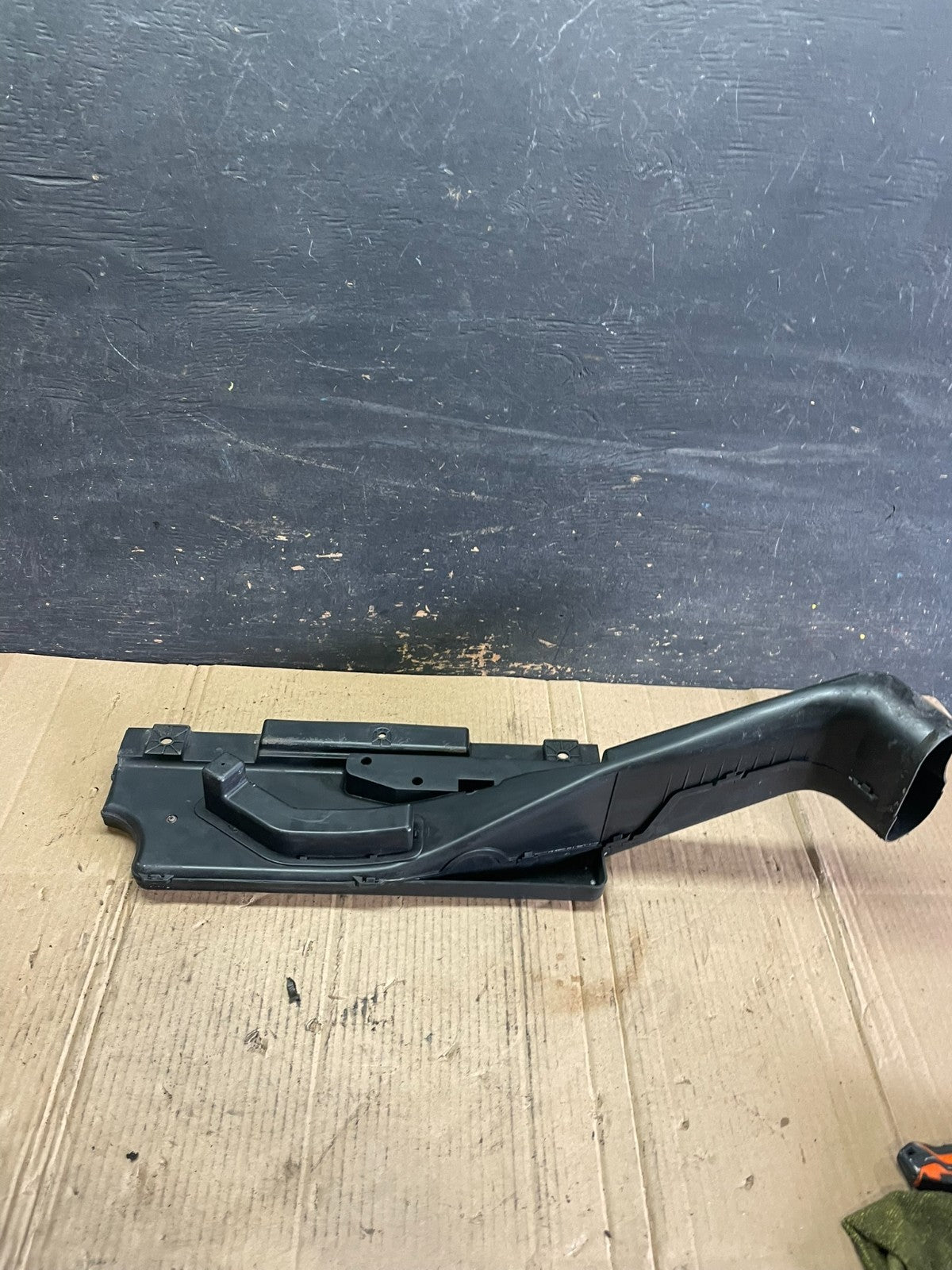 2003 to 2008 Nissan Murano Air Intake Cleaner Duct S6074 DG5