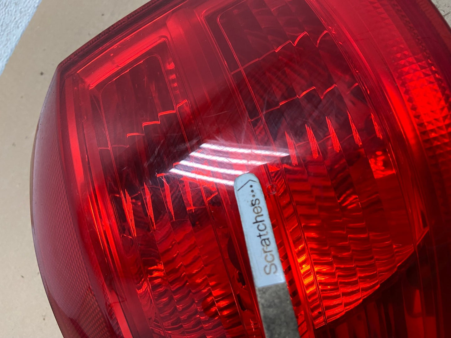 2010 to 2017 GMC Terrain Halogen Tail Light Left Driver Lh Side AG4427 LK3