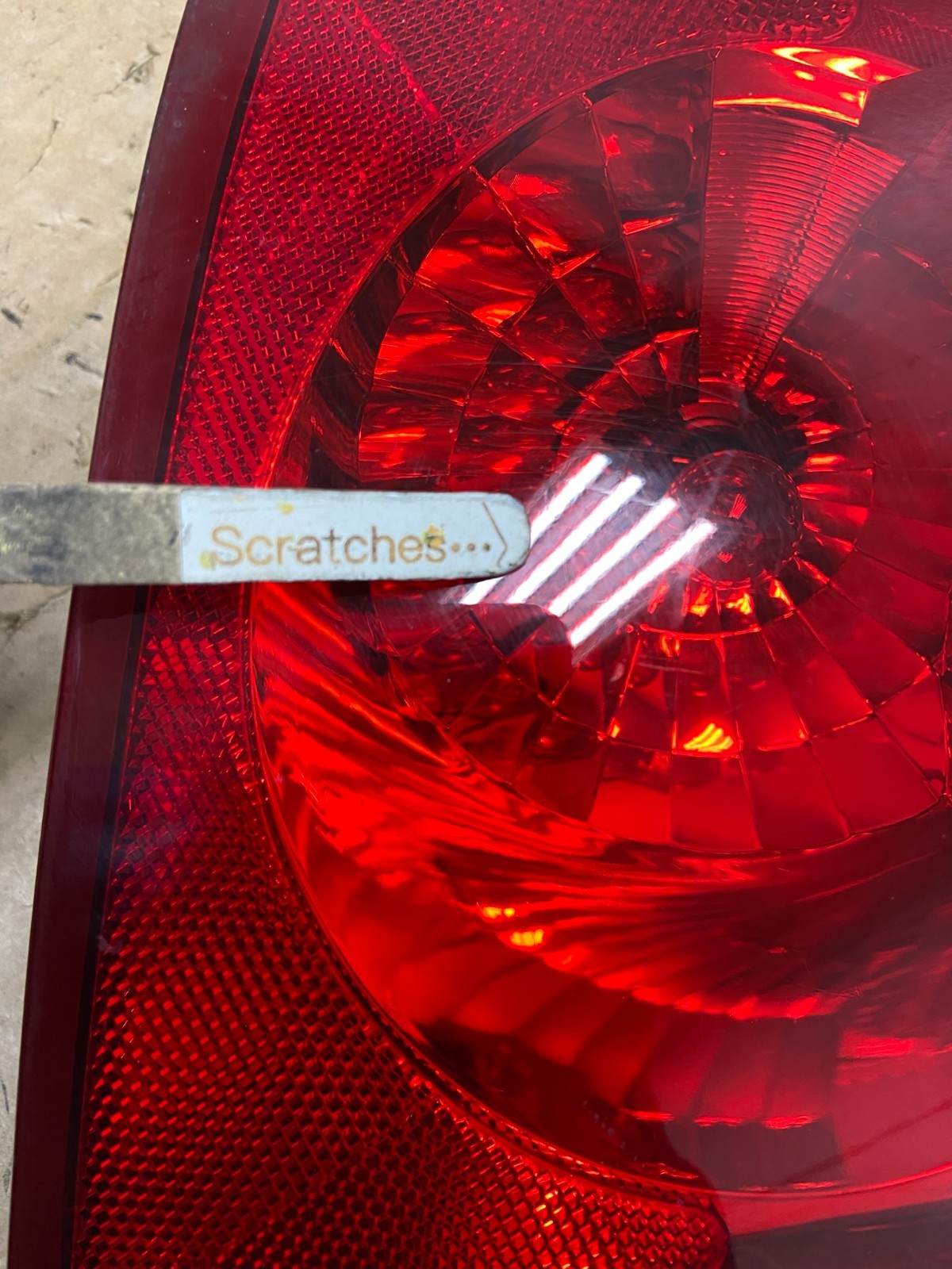 2004 to 2008 Chevrolet Malibu Left Driver Lh Side Tail Light AI9121 LK3