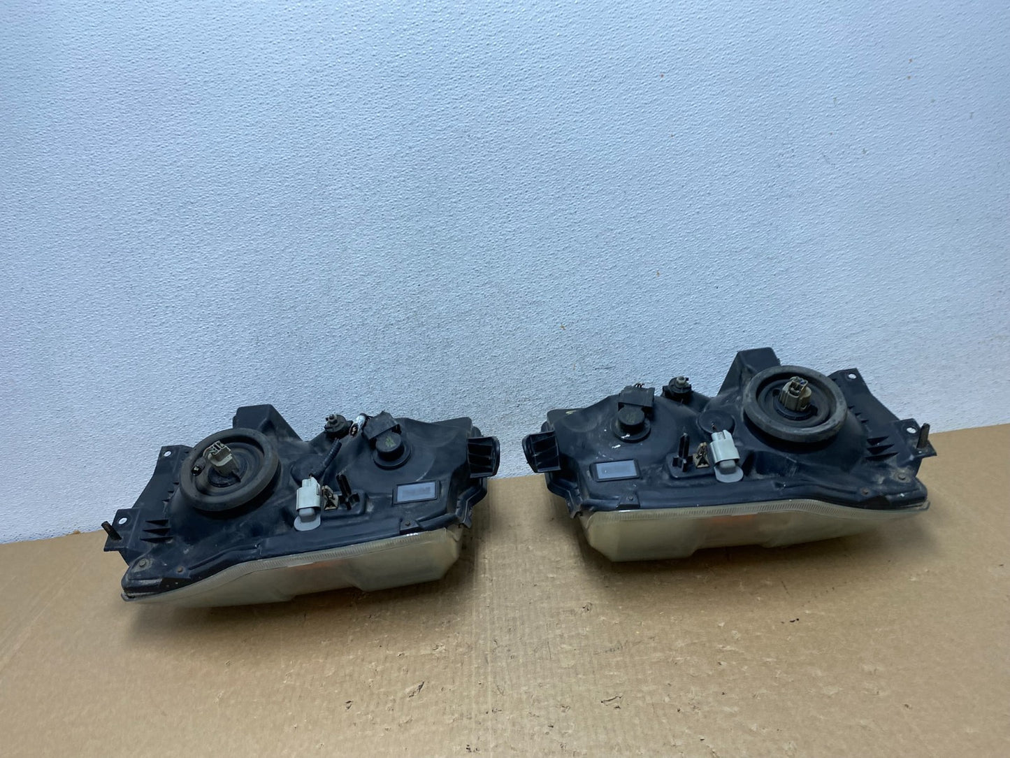 2008-2014 Ford Econoline E150 E250 E350 Left+Right Headlights AF7933 DW8