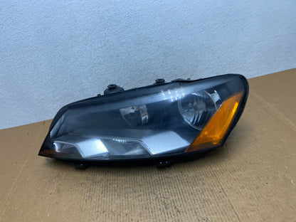 2012-2015 Volkswagen Passat Left Driver LH Side Halogen Headlight AE1468 DW0