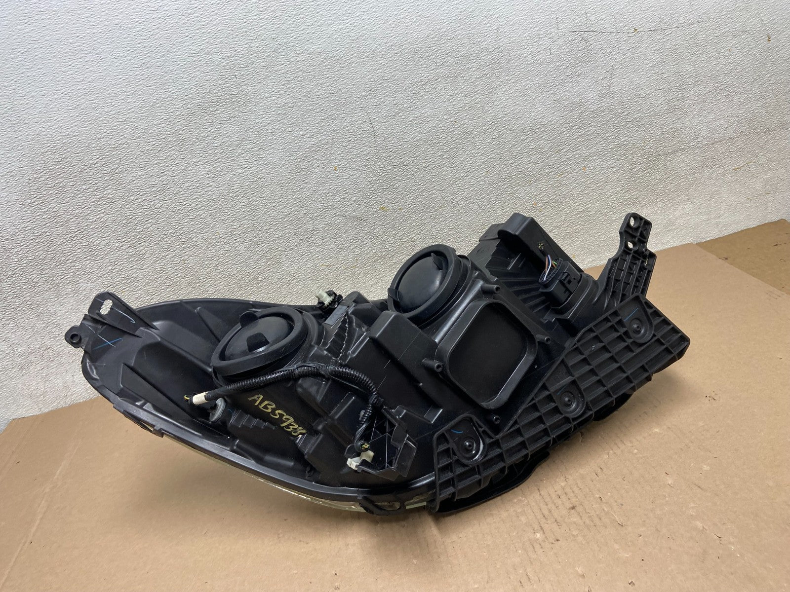 2017 - 2019 Ford Escape Left Driver Lh Side LED Headlight W/Module ab5938 DG8