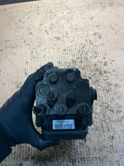 2004 2007 Ford E250 E350 Econoline Anti-Lock ABS Antilock Brake Pump V6438 DG4