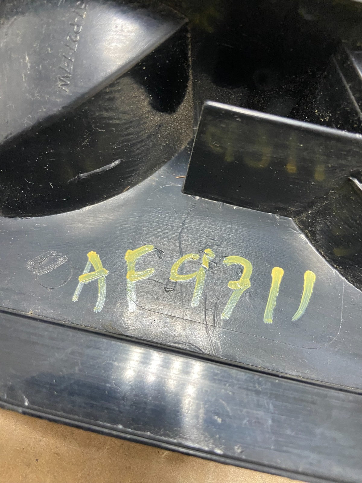 2005 2006 2007 Jeep Liberty Right Passenger Rh Side Tail Light AF9711 DW8