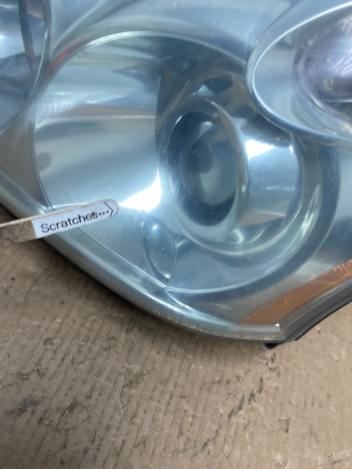 2004 to 2009 Lexus RX330 RX350 Xenon Left Driver Side Headlight AD8234 DW3