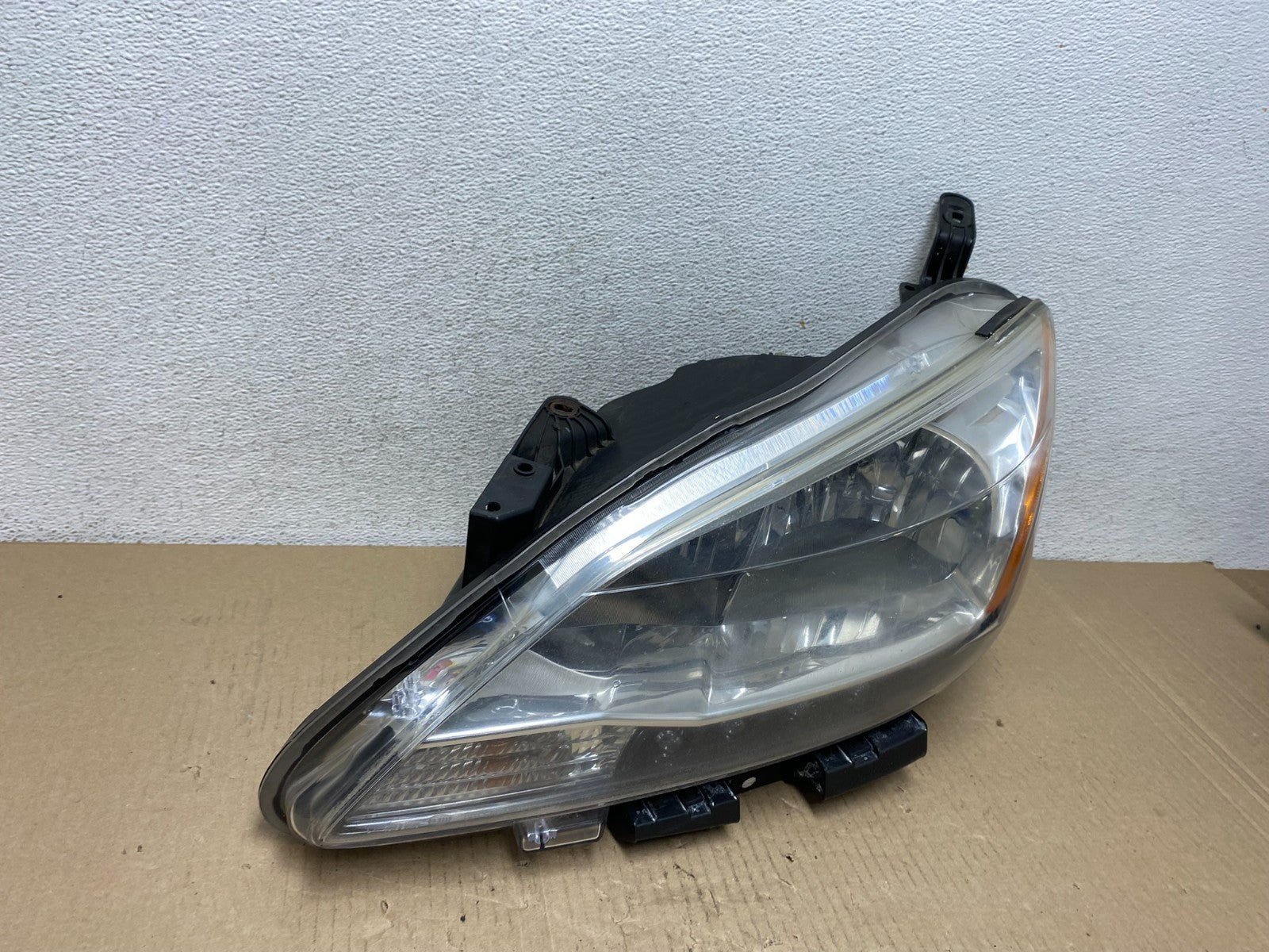 2013 - 2015 Nissan Sentra W/LED Halogen Left Driver LH Headlight AF5860 DW2