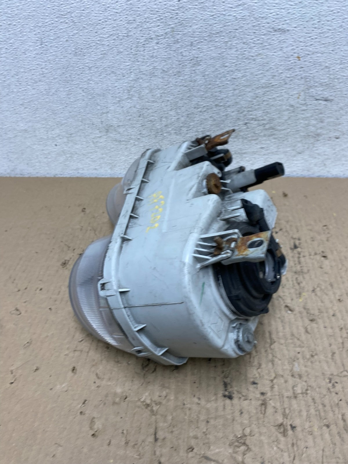 1994 to 2001 Acura Integra 2D Right Passenger Side Headlight AF72025