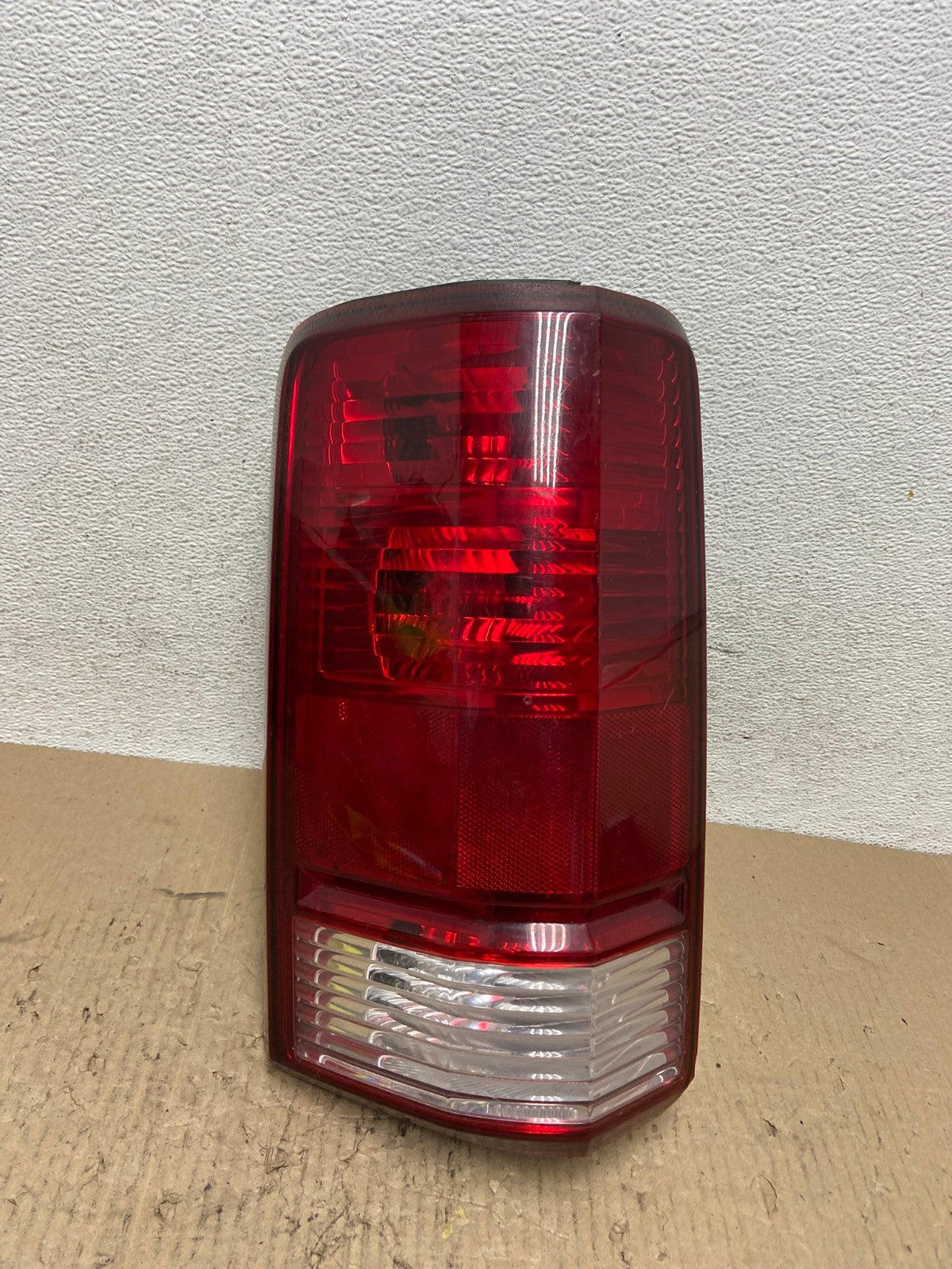 2007 - 2011 Dodge Nitro Left Driver Lh Side Tail Light AF7032 LK0