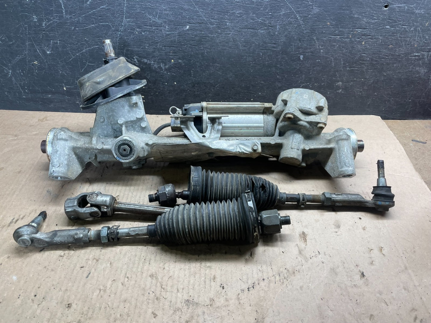 2015 to 2017 Chrysler 200 Steering Gear/Rack Power Rack And Pinion O8782 PS0